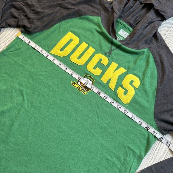 Oregon Ducks Logo LS Raglan Hooded Tee Men’s L Green Gray Box Seat NWT - Picture 8 of 11